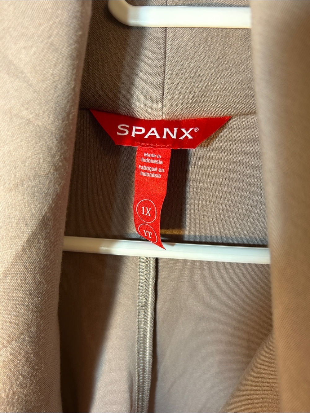 SPANX AirEssentials® Luxe Wrap Cardigan coastal fog size 1X without belt - Picture 2 of 8